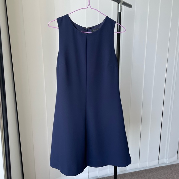 Forever New Dresses & Skirts - Forever New Shift Dress in Navy Blue - Size 8